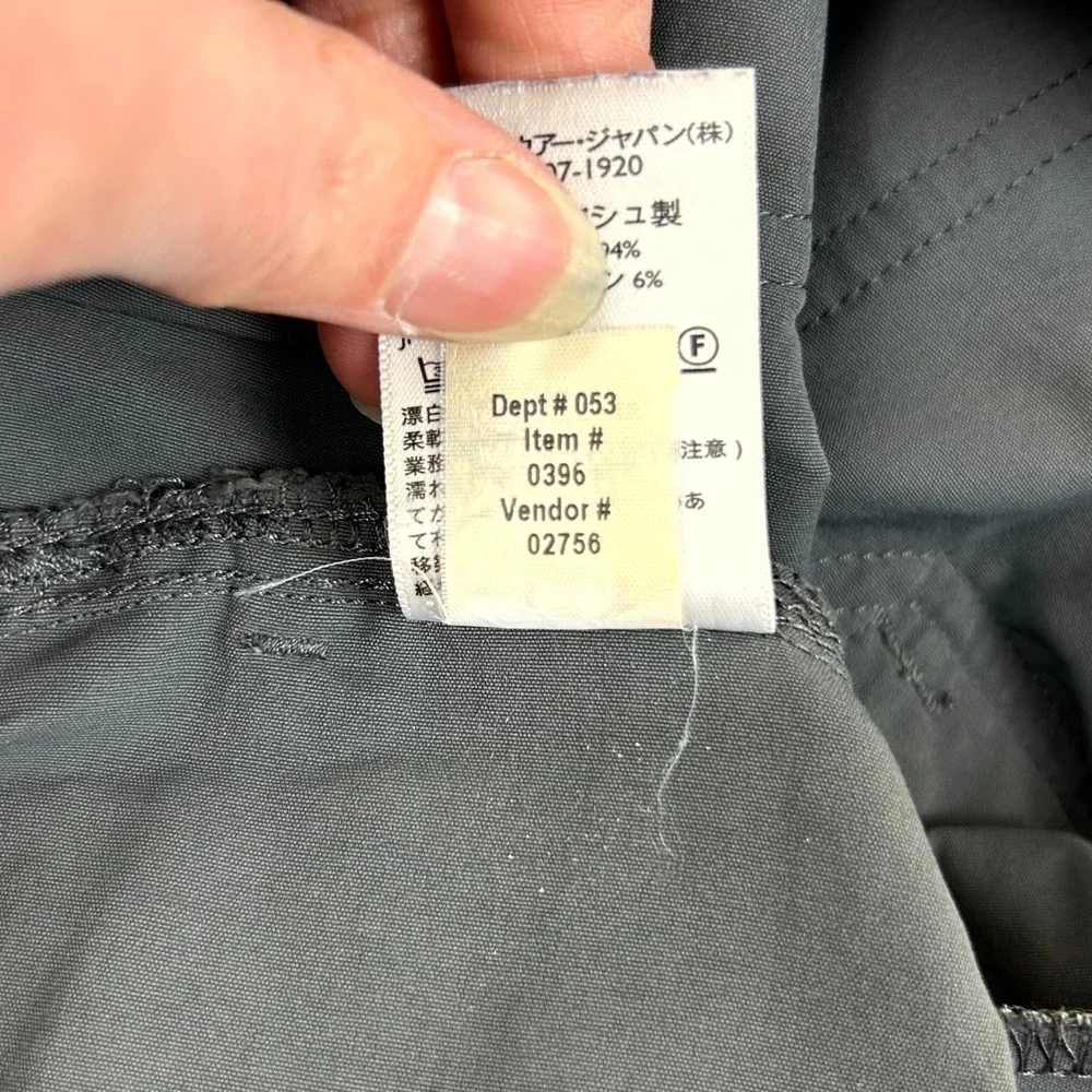Eddie Bauer Rainier Tech Shorts Mens 32‎ Black Hybrid Chino Performance Stretch
